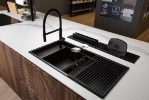 02 Cucina PET ONDA design elegante