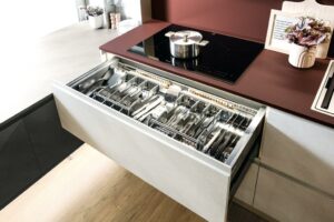Cucina Moderna Luna 03 01 pietra chiara pietra bronzo 1024x683 1